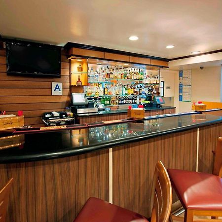 Fairfield Inn By Marriott Jfk Airport New York Dış mekan fotoğraf